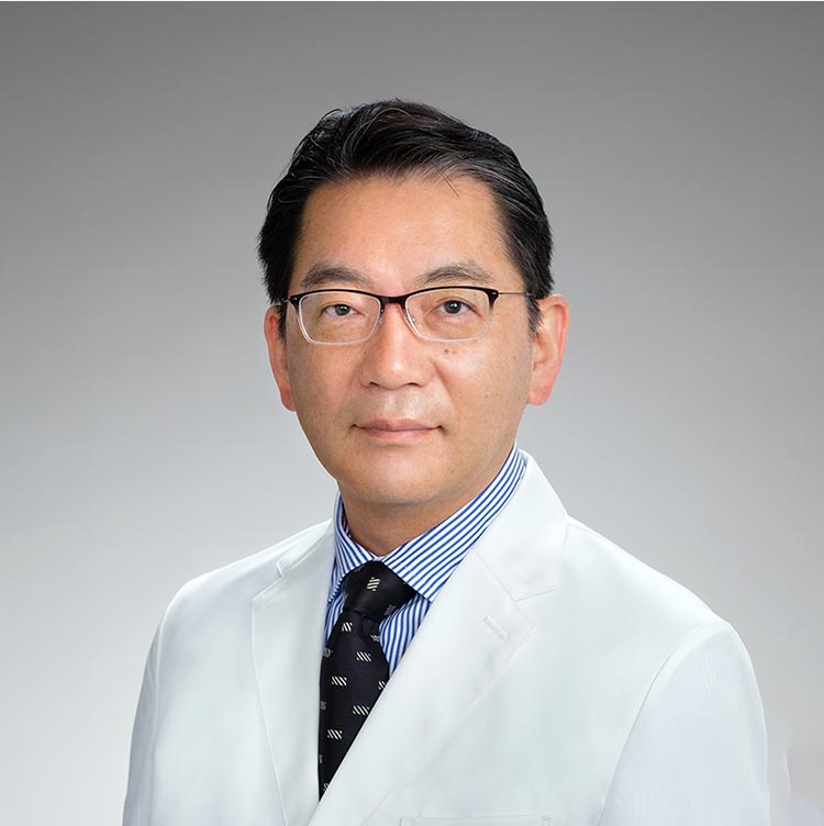 院長　鈴川満雄